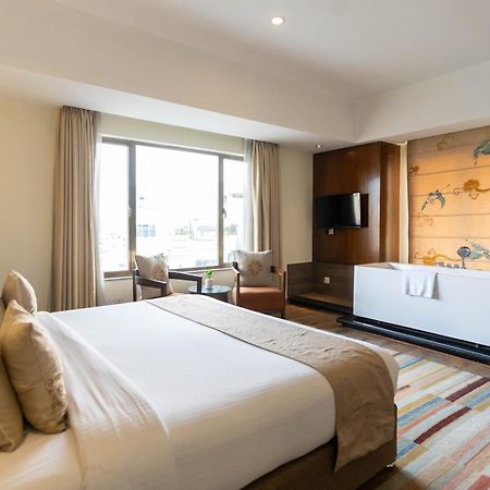 Hotel Shambala Катманду Экстерьер фото