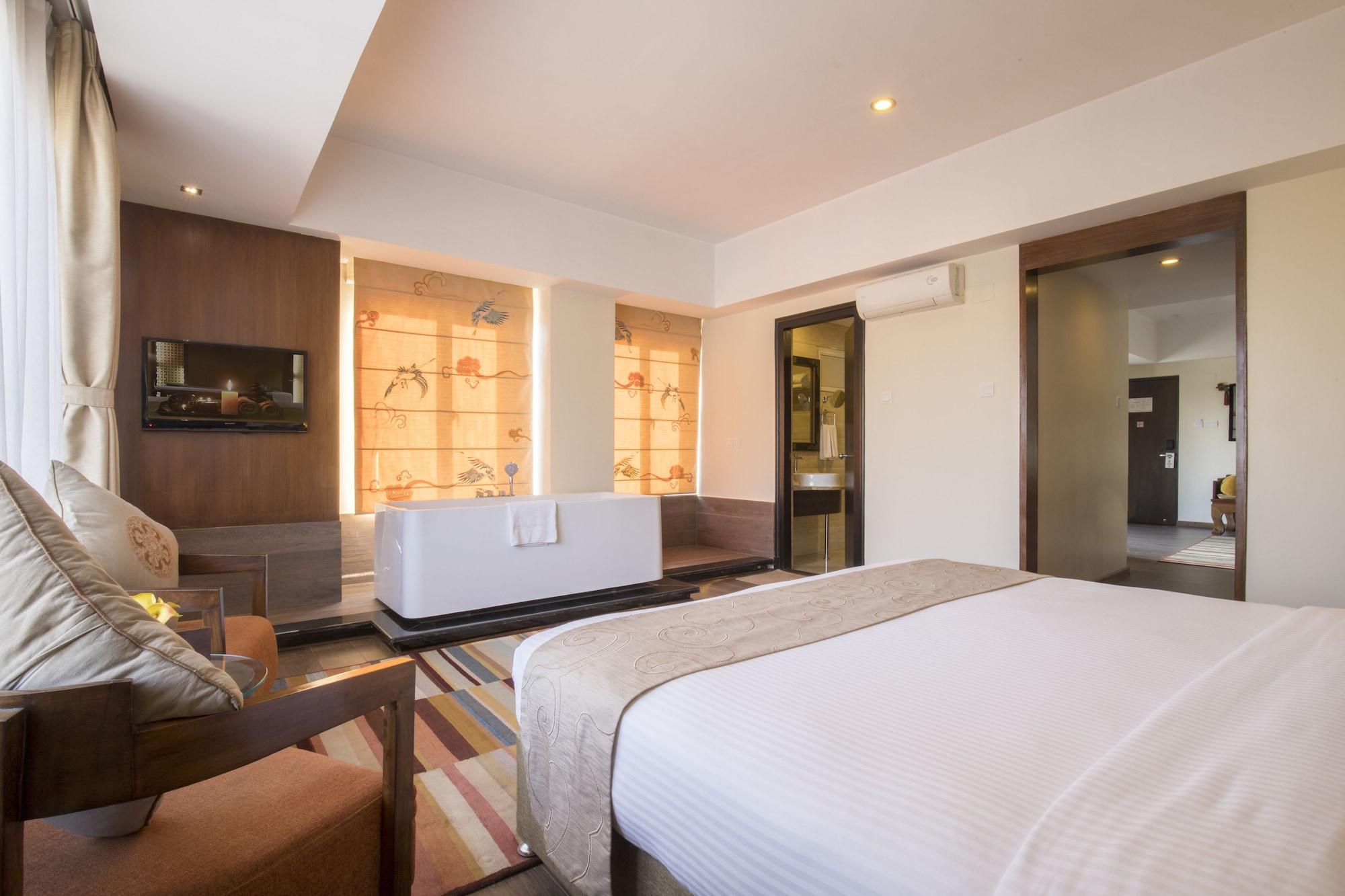 Hotel Shambala Катманду Экстерьер фото