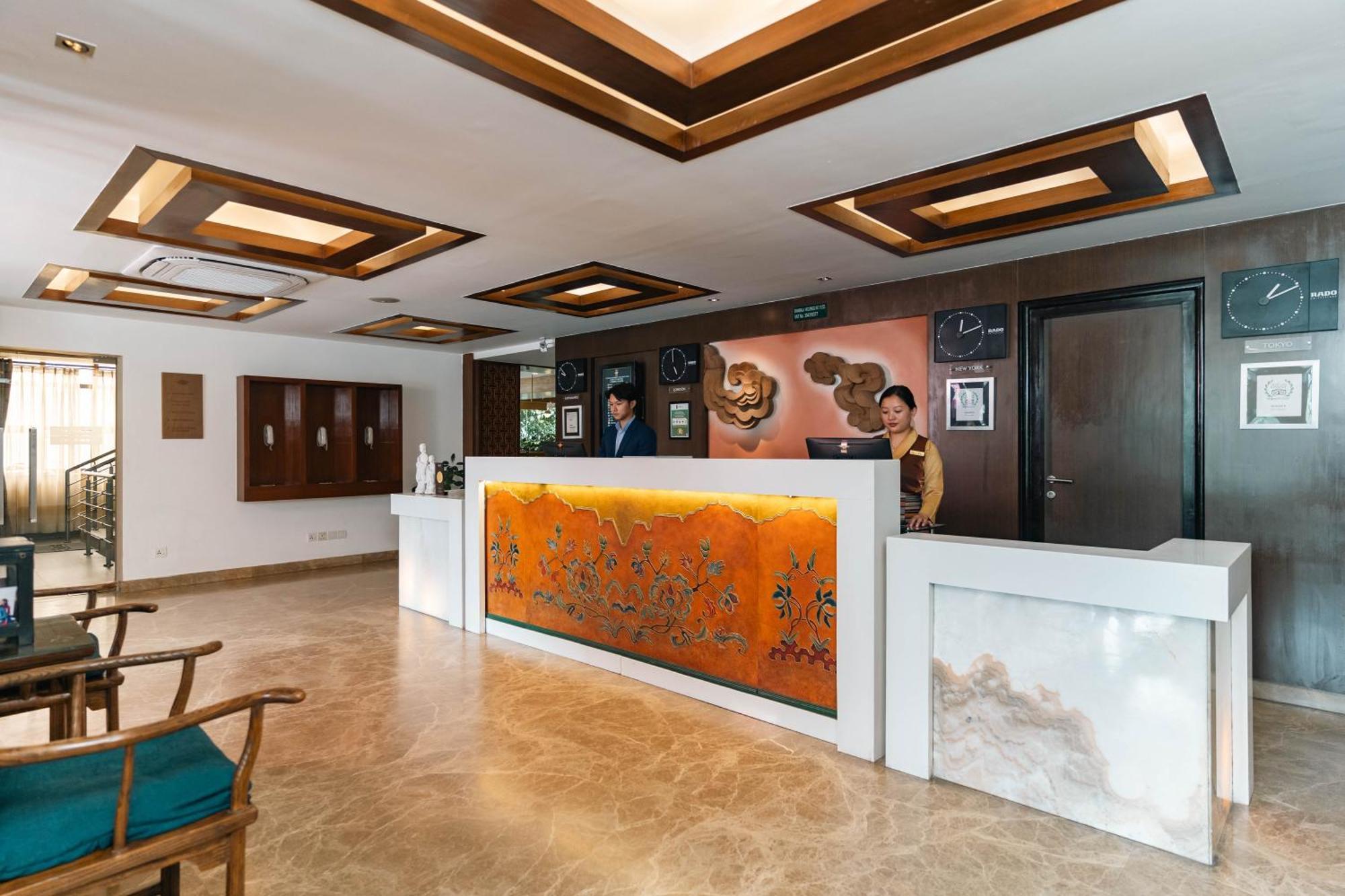 Hotel Shambala Катманду Экстерьер фото