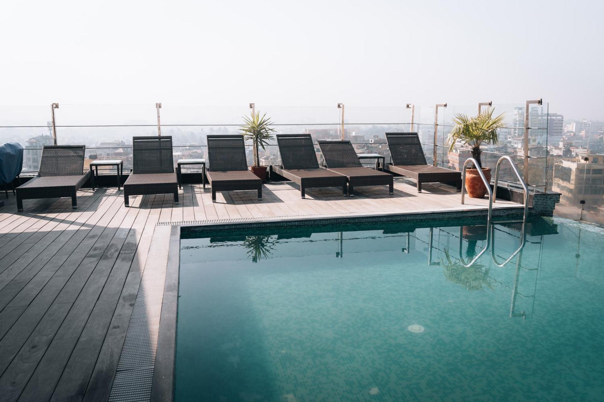 Hotel Shambala Катманду Экстерьер фото